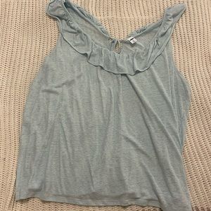 Old navy ruffle top. Size xxl